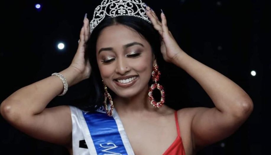 uploads/Indian-origin teenager Arya Walvekar won the title of Miss India USA